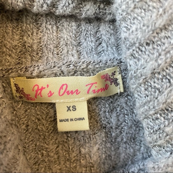 NWT It's Our Time Pullover Turtleneck Ribbed Sweater Gray Women's Size XS - Picture 3 of 7